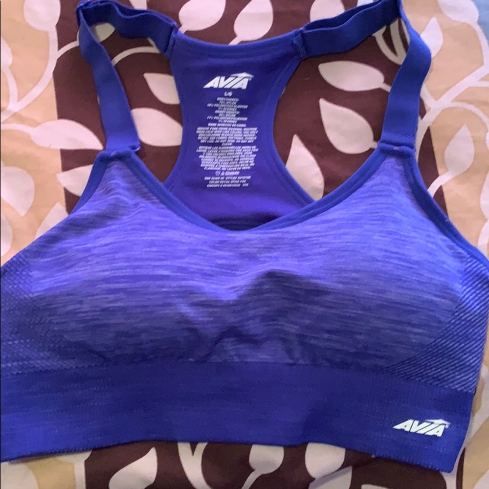 Sports bra